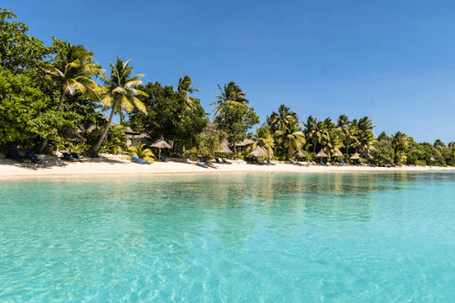 Yasawa islands turquoise water Fiji